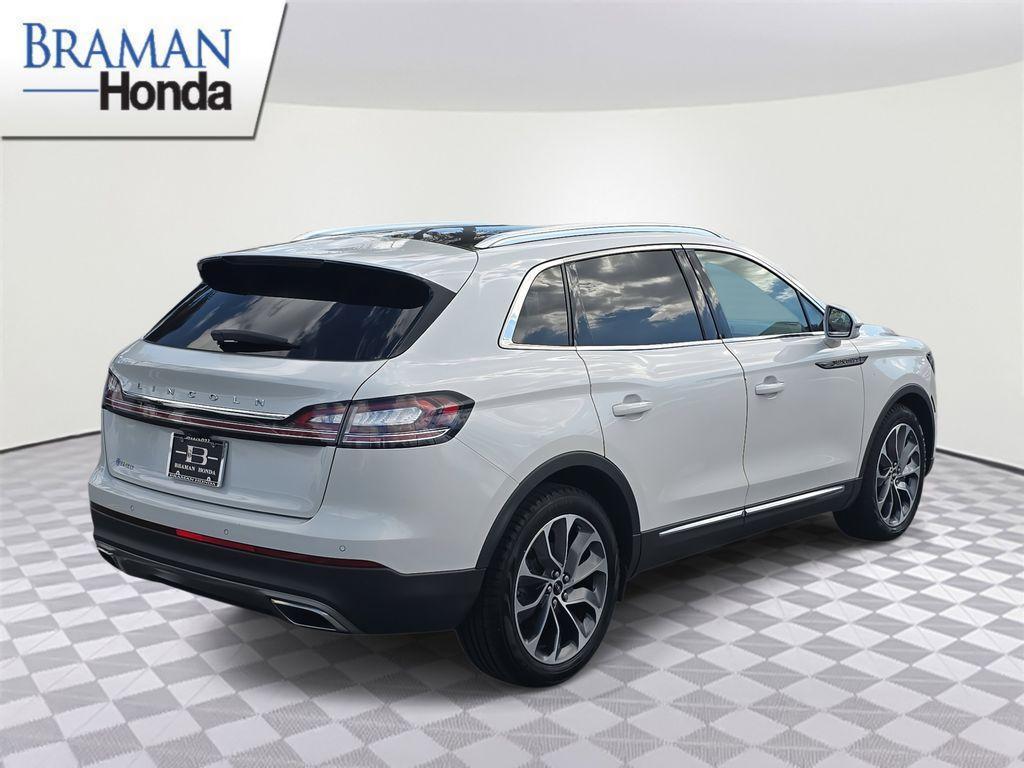 used 2021 Lincoln Nautilus car, priced at $26,831