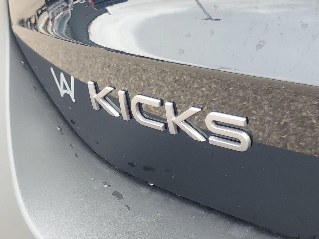 new 2025 Nissan Kicks car, priced at $26,600
