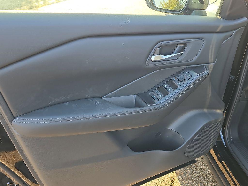 new 2026 Nissan Rogue car, priced at $33,552