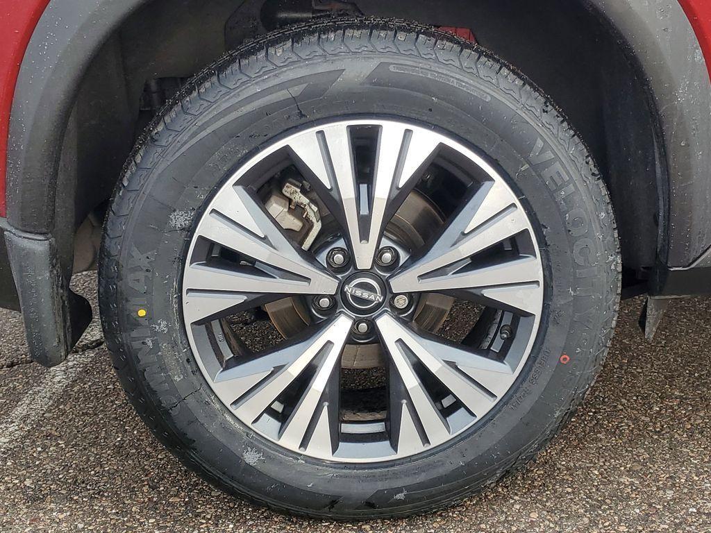 used 2022 Nissan Rogue car, priced at $17,990