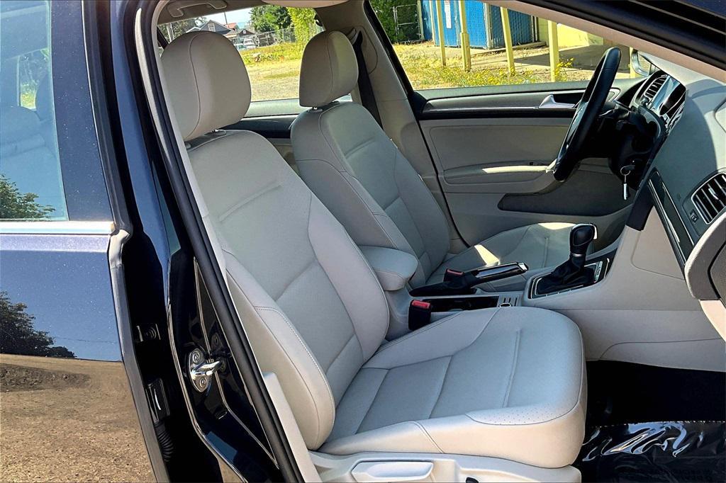 used 2019 Volkswagen Golf Alltrack car, priced at $16,108