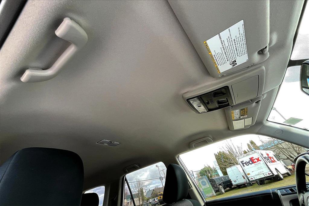 2018 Super White Toyota 4Runner