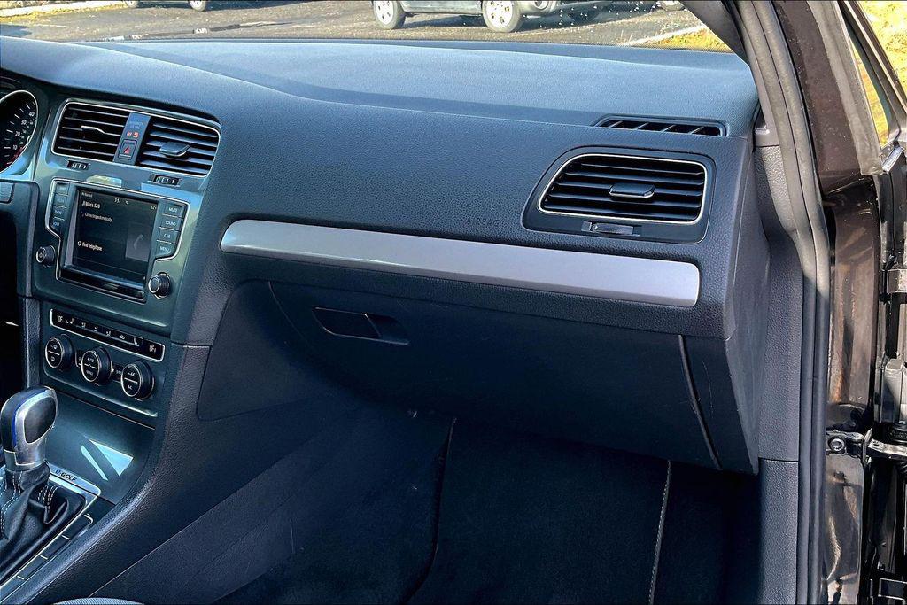 used 2016 Volkswagen e-Golf car, priced at $7,812