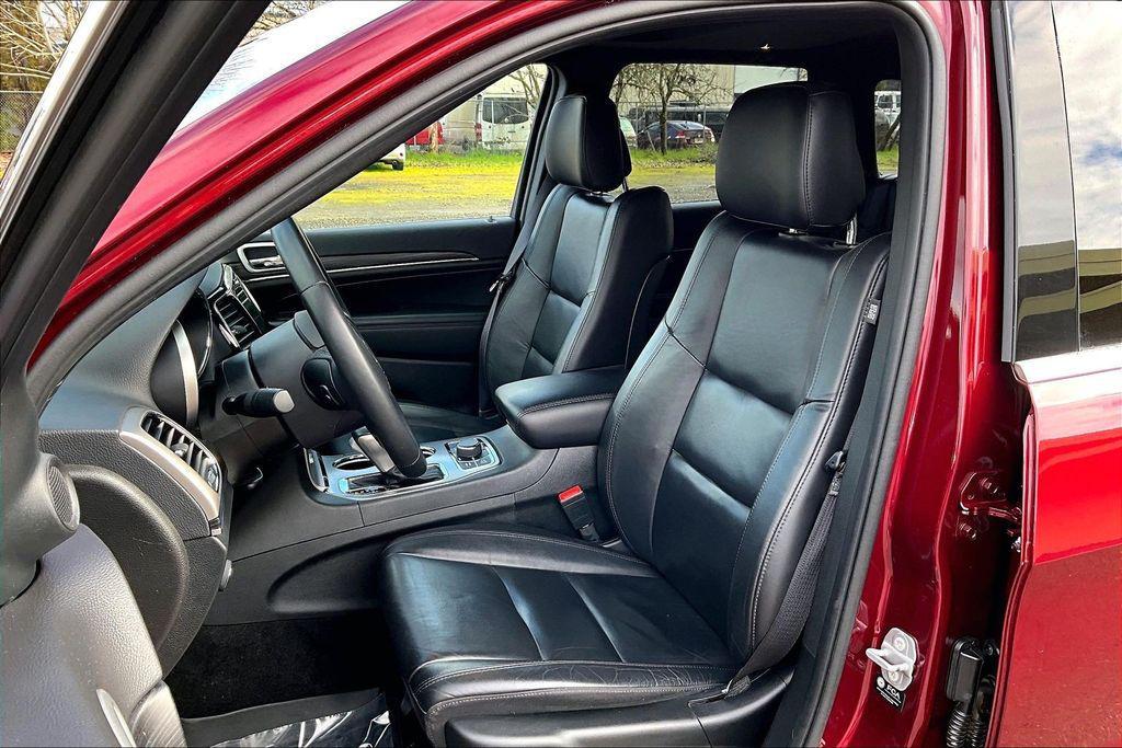 used 2022 Jeep Grand Cherokee car, priced at $26,038