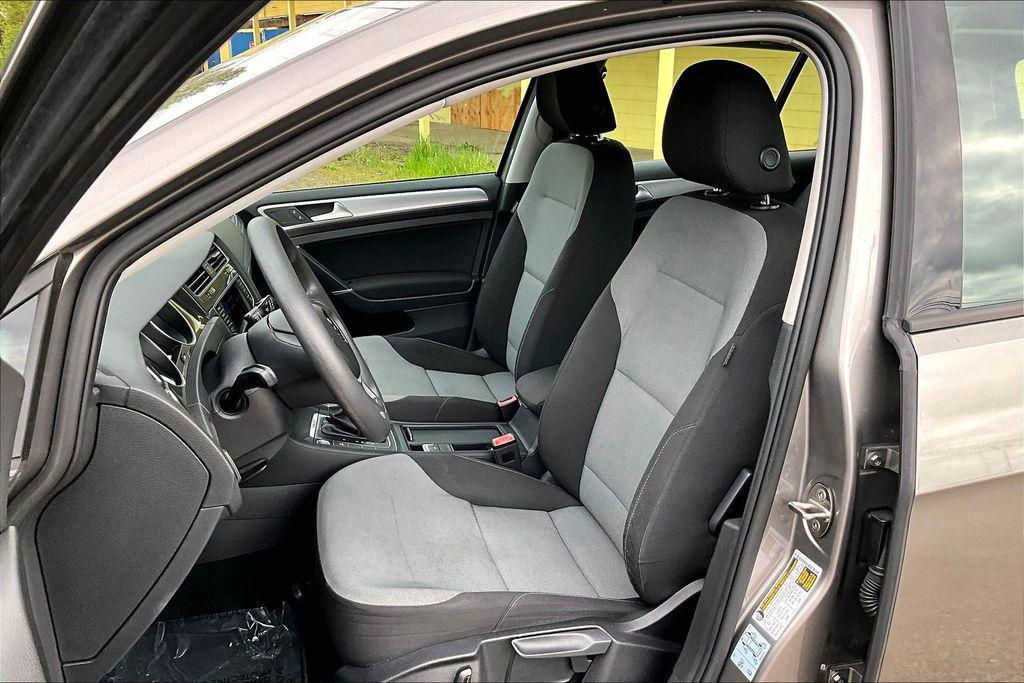 used 2016 Volkswagen e-Golf car, priced at $8,244