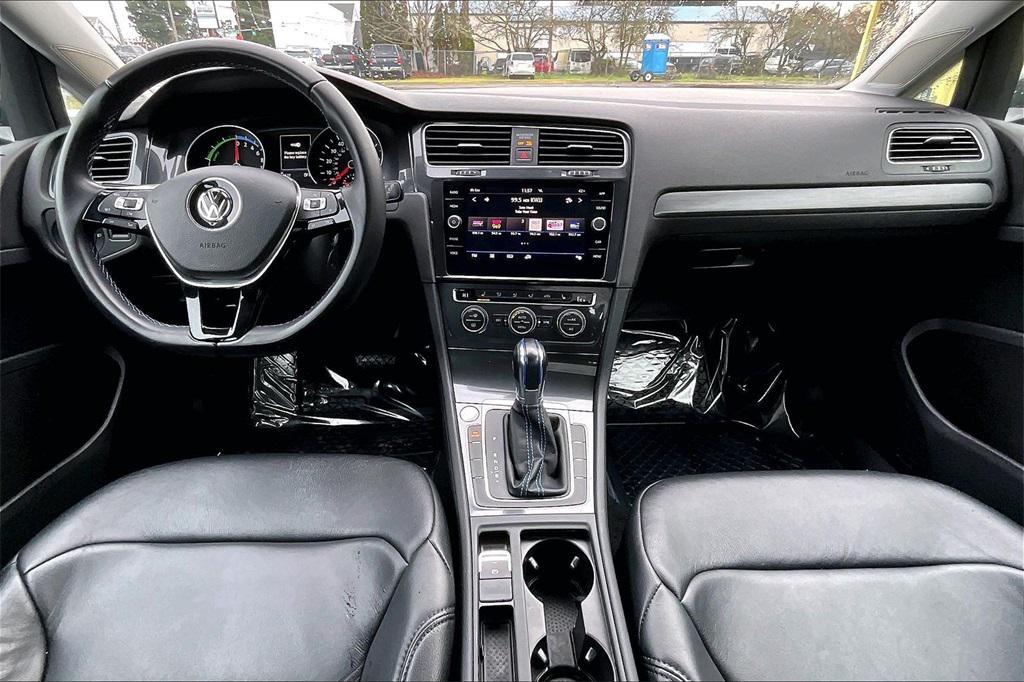 used 2018 Volkswagen e-Golf car, priced at $14,113