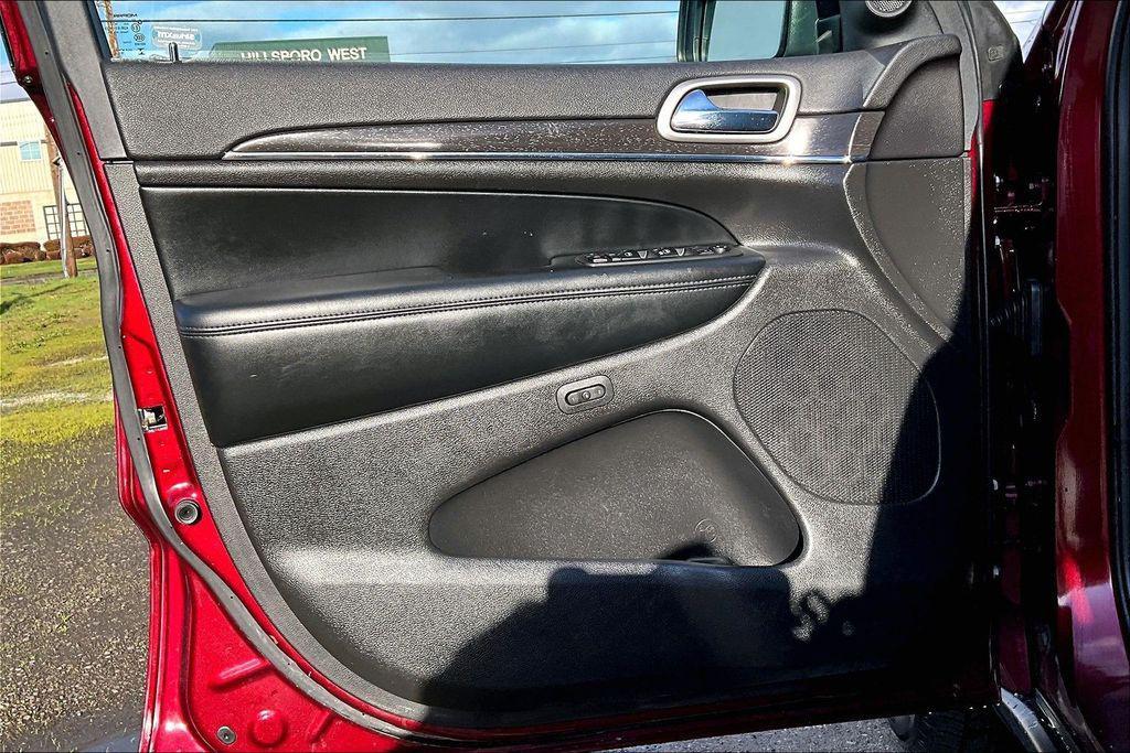 used 2018 Jeep Grand Cherokee car, priced at $16,431