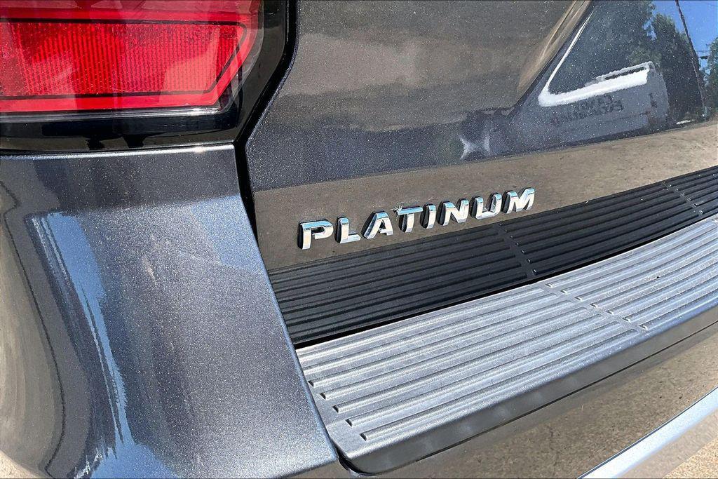 used 2019 Ford Expedition car, priced at $36,152