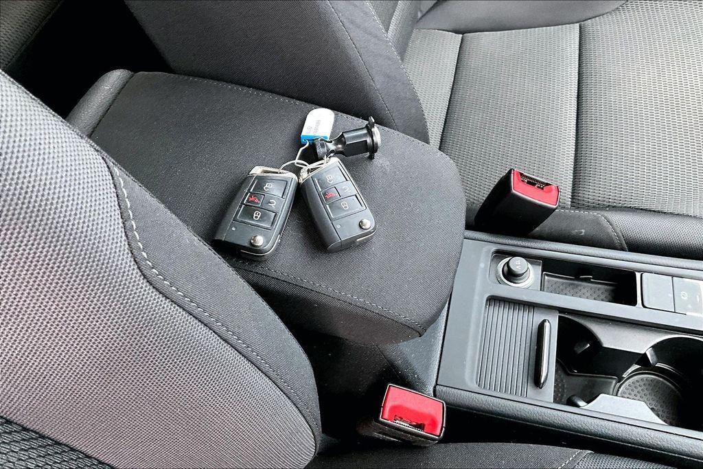 used 2019 Volkswagen e-Golf car, priced at $13,000