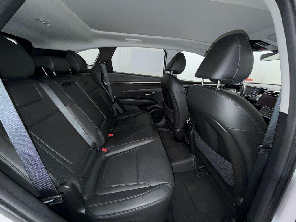 used 2024 Hyundai TUCSON Hybrid car, priced at $28,995