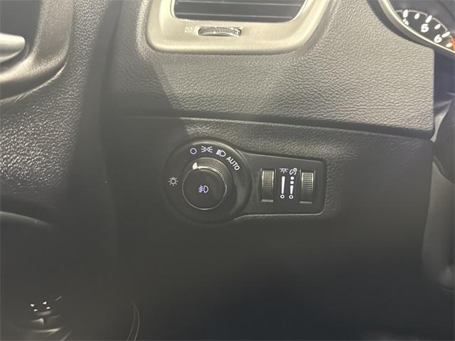 used 2020 Jeep Compass car, priced at $13,938