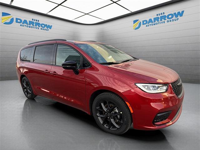 new 2026 Chrysler Pacifica car, priced at $45,900