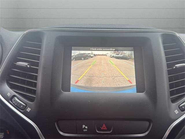 used 2020 Jeep Cherokee car, priced at $18,368