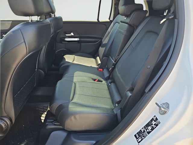 used 2022 Mercedes-Benz GLB 250 car, priced at $27,127
