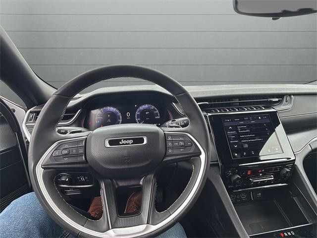 used 2024 Jeep Grand Cherokee car, priced at $28,252