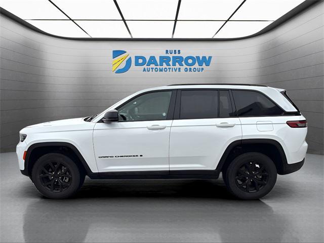 used 2024 Jeep Grand Cherokee car, priced at $28,252