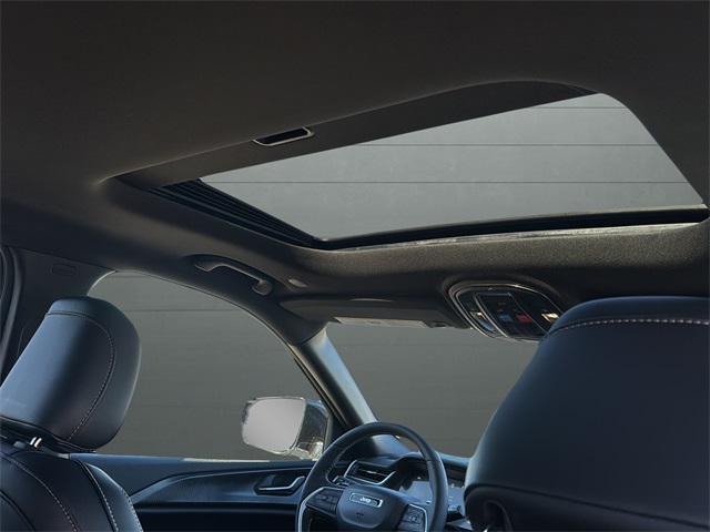 new 2025 Jeep Grand Cherokee L car, priced at $47,494