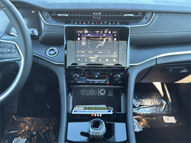 new 2025 Jeep Grand Cherokee L car, priced at $47,494