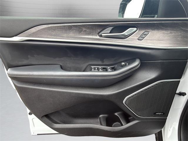 used 2023 Jeep Grand Cherokee car, priced at $30,750