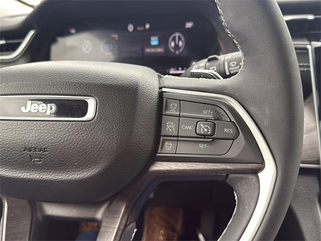 used 2023 Jeep Grand Cherokee car, priced at $30,750