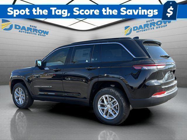 new 2026 Jeep Grand Cherokee car, priced at $43,000