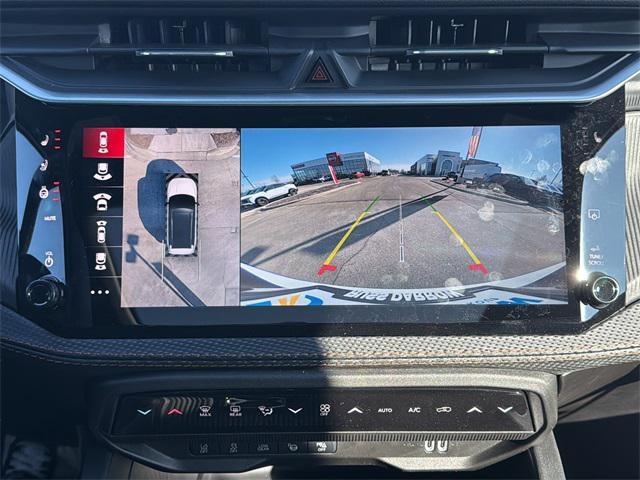 new 2026 Jeep Cherokee car, priced at $43,691