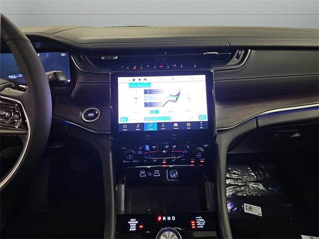 new 2025 Jeep Grand Cherokee L car, priced at $59,000