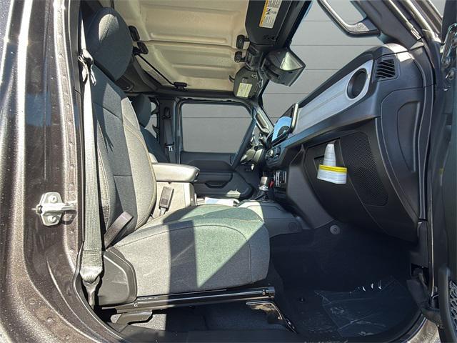 new 2026 Jeep Wrangler car, priced at $48,829