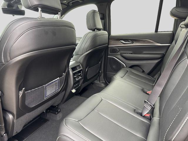 new 2026 Jeep Grand Cherokee car, priced at $49,750