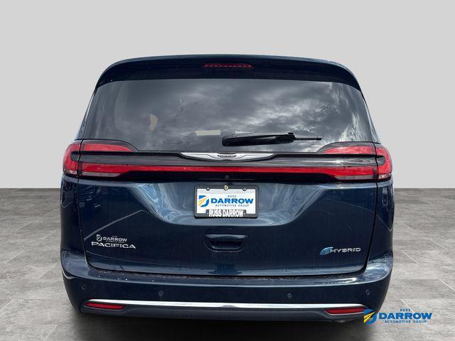 used 2023 Chrysler Pacifica Hybrid car, priced at $26,174