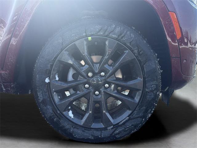 new 2026 Jeep Grand Cherokee car, priced at $55,850