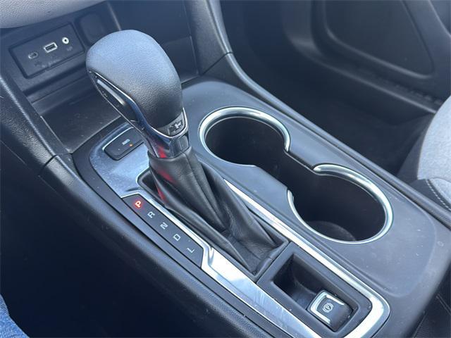 used 2022 Chevrolet Equinox car, priced at $18,790