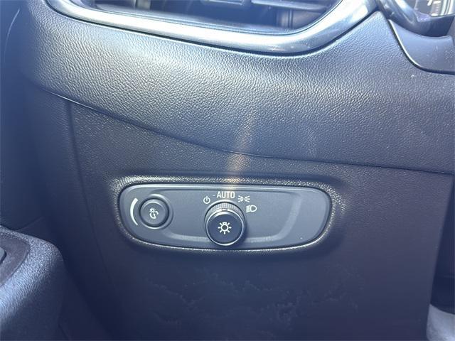 used 2022 Chevrolet Equinox car, priced at $18,790