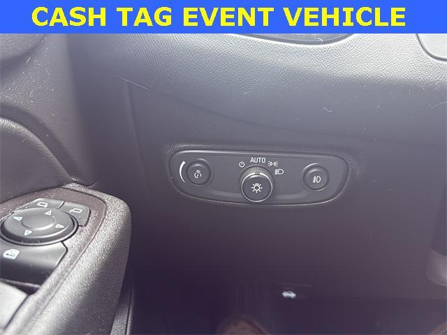 used 2021 Chevrolet Equinox car, priced at $15,000