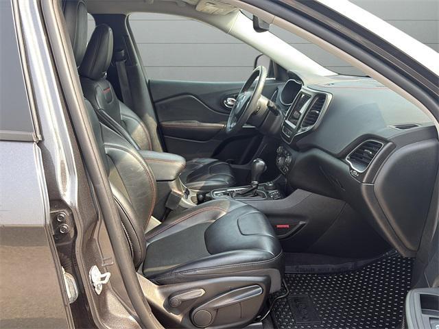 used 2022 Jeep Cherokee car, priced at $21,811