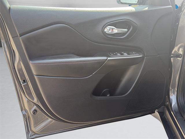 used 2022 Jeep Cherokee car, priced at $21,811