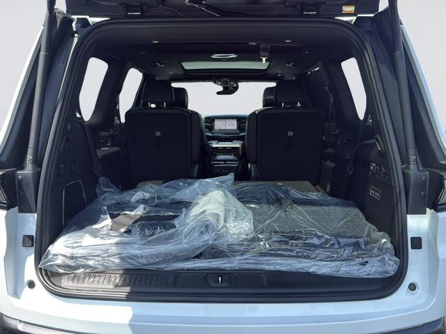 new 2026 Jeep Grand Wagoneer car, priced at $77,499
