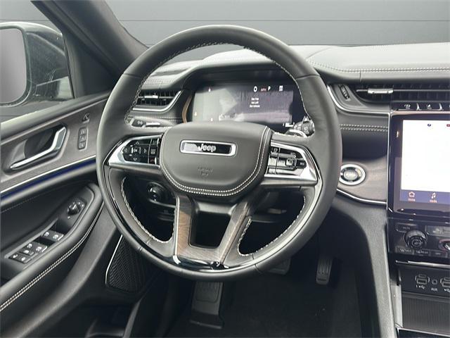 new 2025 Jeep Grand Cherokee car, priced at $63,182