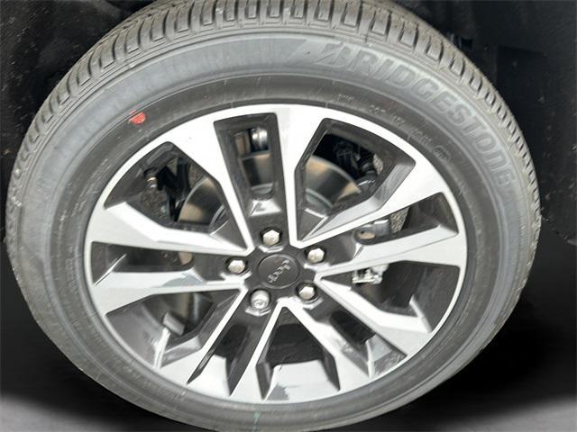 new 2025 Jeep Grand Cherokee car, priced at $63,182