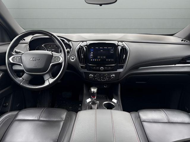 used 2022 Chevrolet Traverse car, priced at $27,484