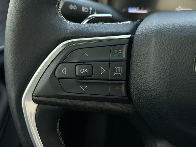 used 2025 Jeep Grand Cherokee L car, priced at $39,649