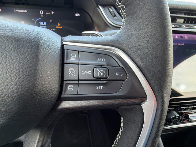 used 2025 Jeep Grand Cherokee L car, priced at $39,649