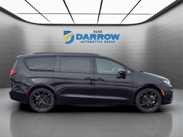 new 2026 Chrysler Pacifica car, priced at $53,390