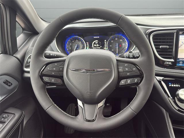 new 2026 Chrysler Pacifica car, priced at $53,390