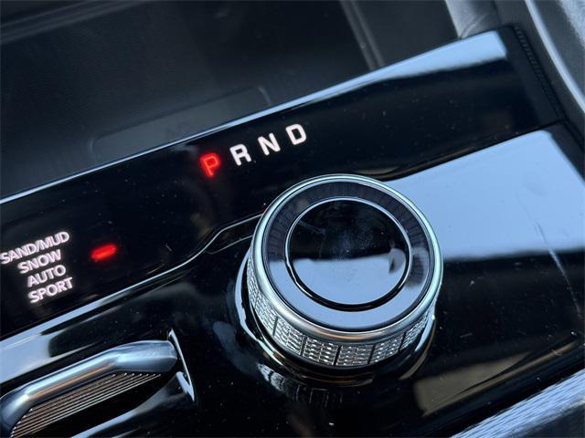 new 2025 Jeep Grand Cherokee car, priced at $53,014