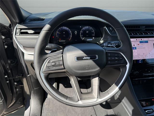new 2025 Jeep Grand Cherokee car, priced at $53,014