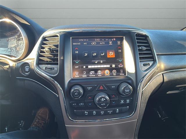 used 2017 Jeep Grand Cherokee car, priced at $14,768