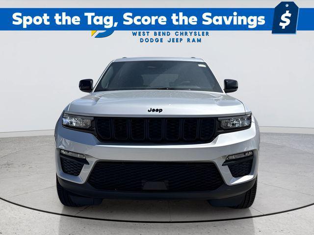 new 2025 Jeep Grand Cherokee car, priced at $49,749