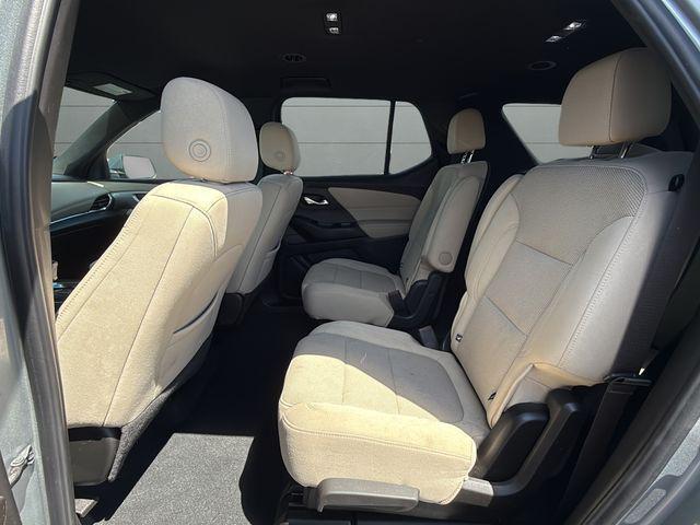 used 2023 Chevrolet Traverse car, priced at $33,093