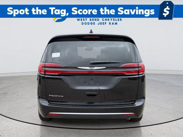 new 2025 Chrysler Pacifica car, priced at $47,749